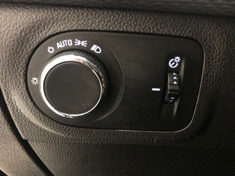 Used-2017-Chevrolet-Cruze-LS