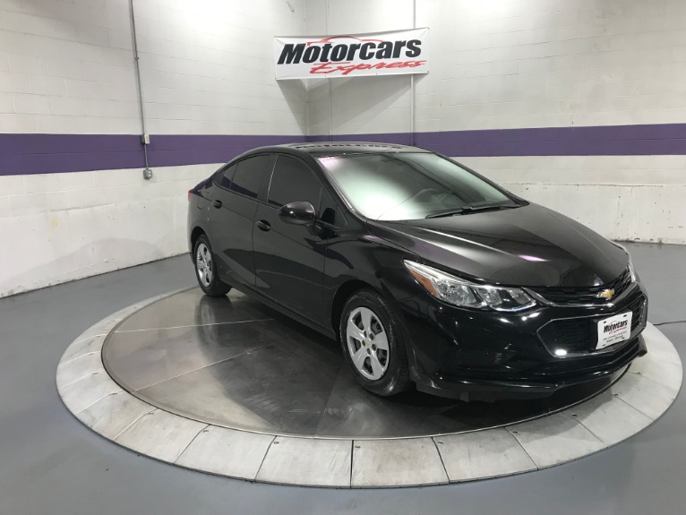 Used-2017-Chevrolet-Cruze-LS