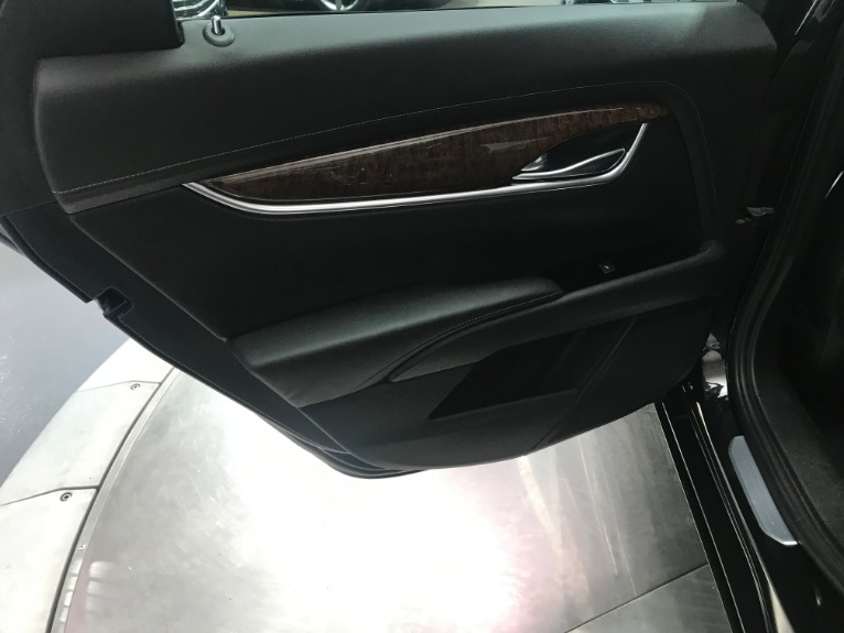 Used-2013-Cadillac-XTS-Luxury-Collection-AWD
