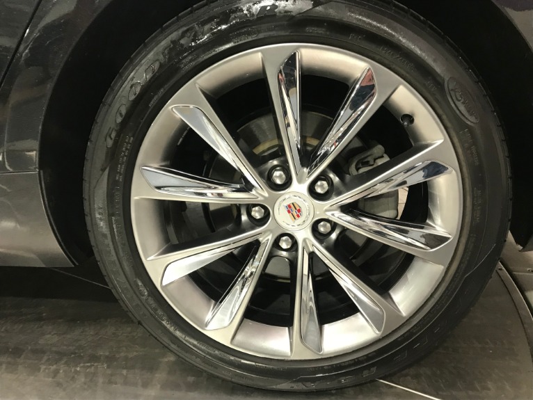 Used-2013-Cadillac-XTS-Luxury-Collection-AWD
