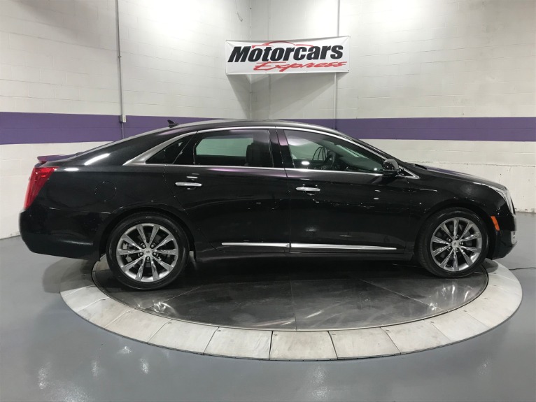 Used-2013-Cadillac-XTS-Luxury-Collection-AWD