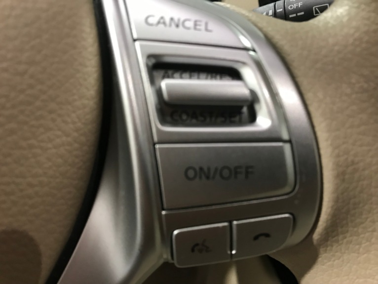 Used-2015-Nissan-Rogue-SV