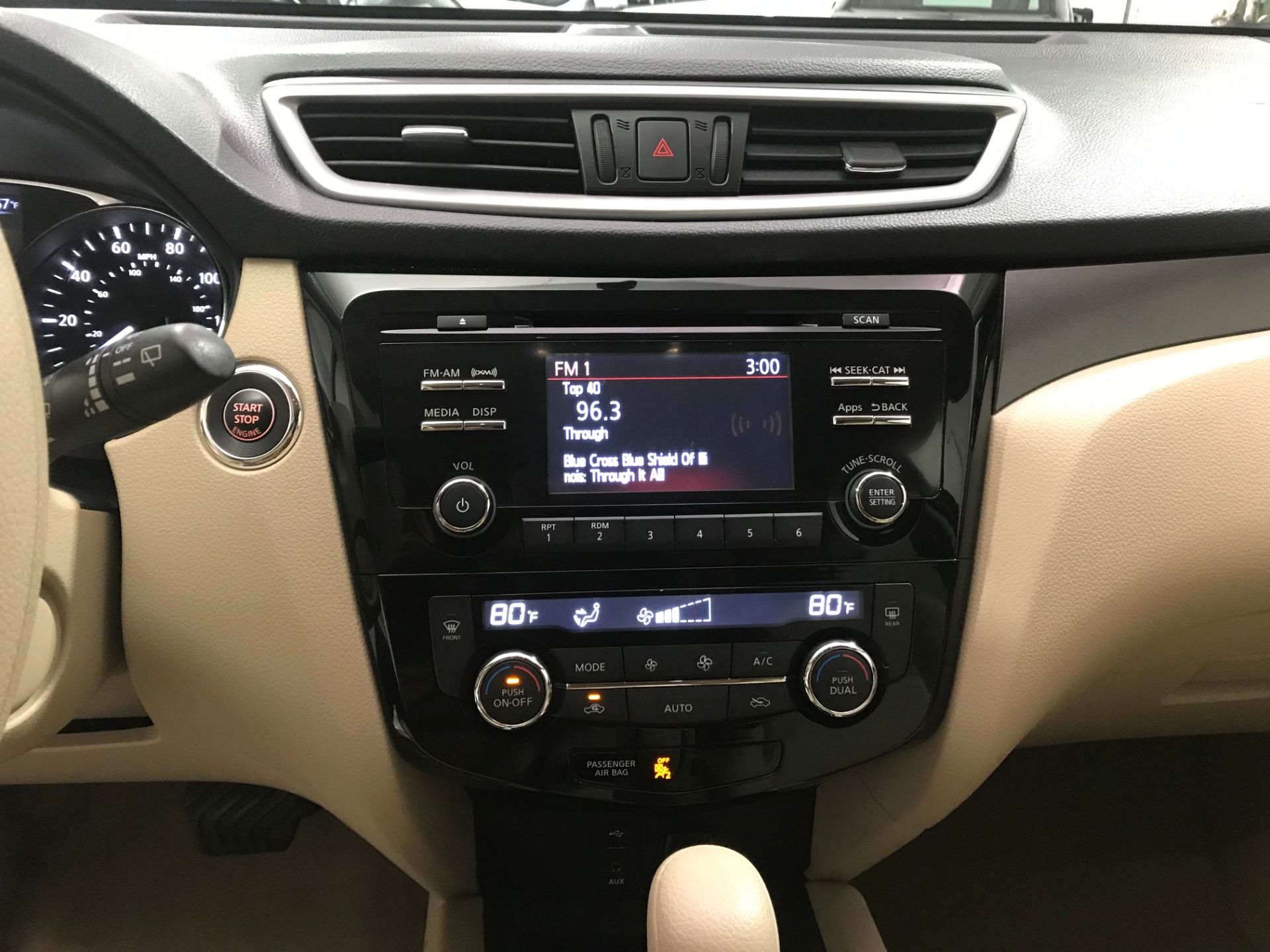 Used-2015-Nissan-Rogue-SV