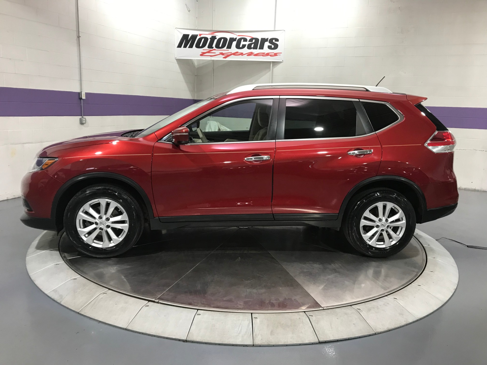 Used-2015-Nissan-Rogue-SV