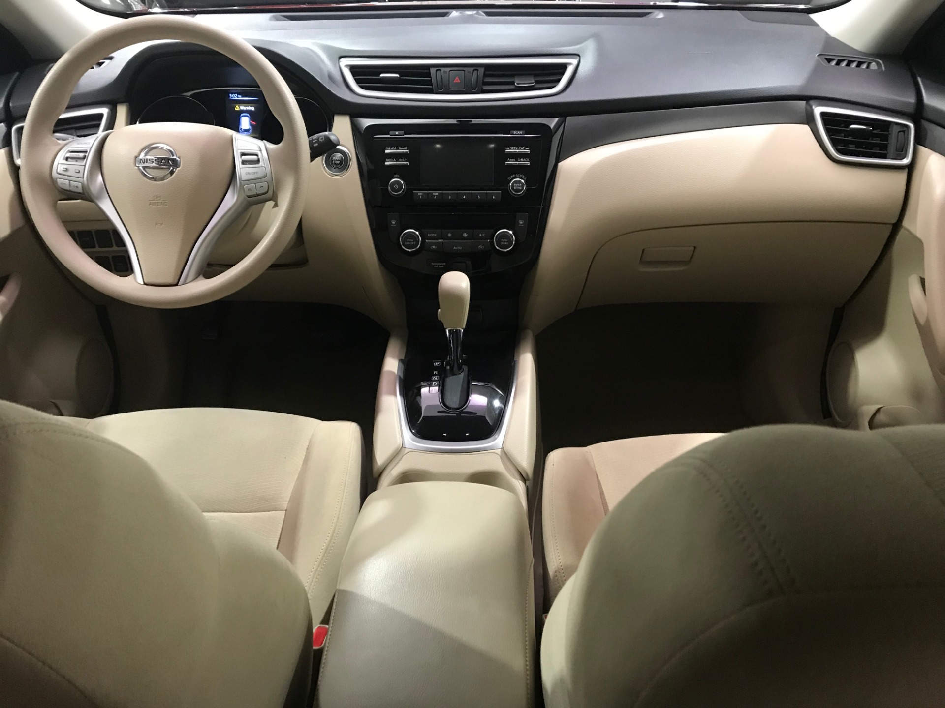 Used-2015-Nissan-Rogue-SV