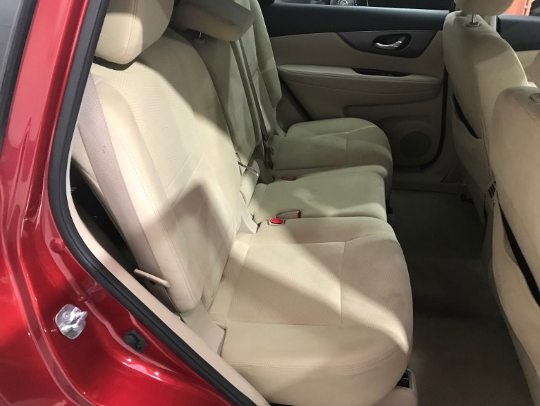 Used-2015-Nissan-Rogue-SV