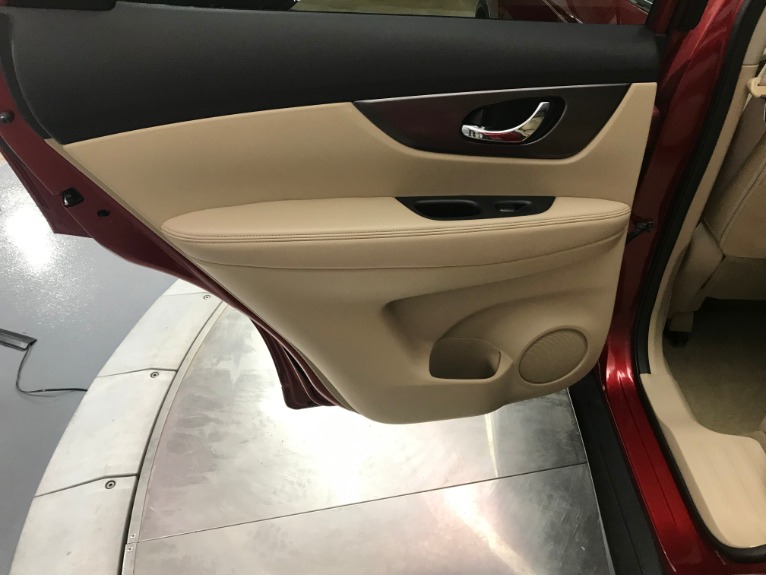 Used-2015-Nissan-Rogue-SV