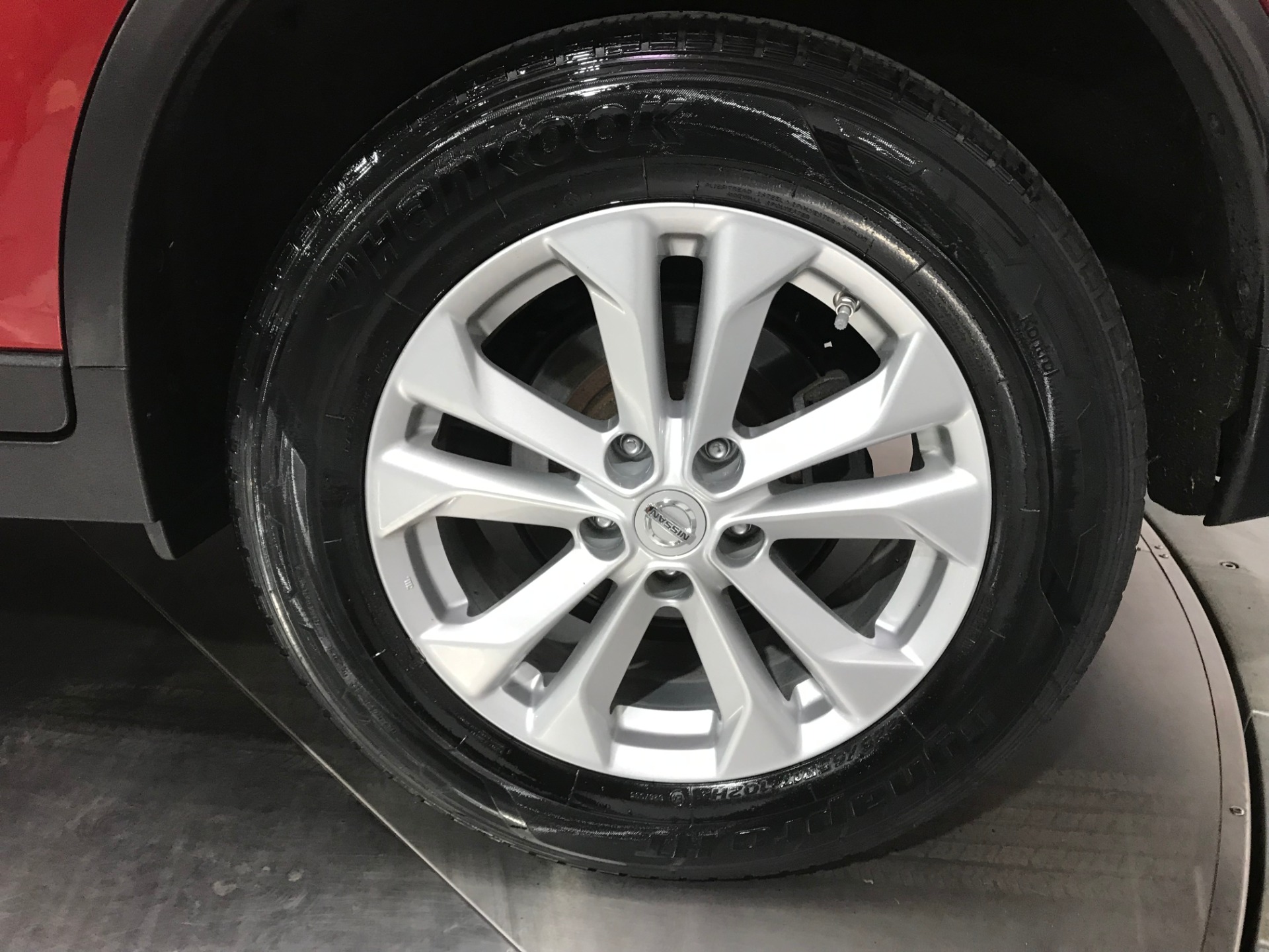 Used-2015-Nissan-Rogue-SV