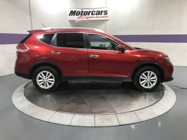 Used-2015-Nissan-Rogue-SV
