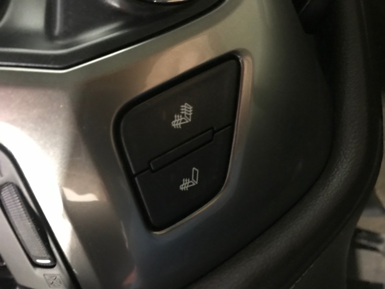 Used-2014-Chevrolet-Silverado-1500-Extended-Cab-4X4-LTZ