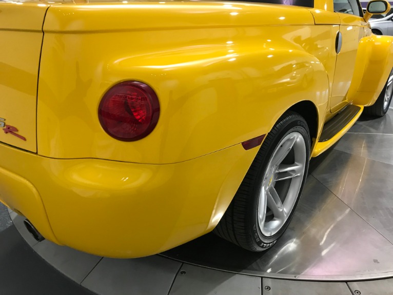 Used-2004-Chevrolet-SSR-LS-2dr-Regular-Cab-Convertible-Rwd-SB