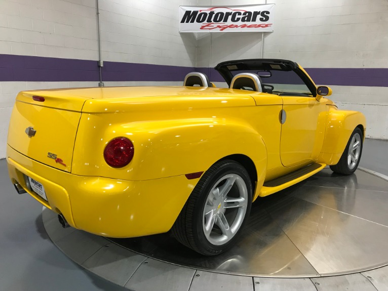 Used-2004-Chevrolet-SSR-LS-2dr-Regular-Cab-Convertible-Rwd-SB