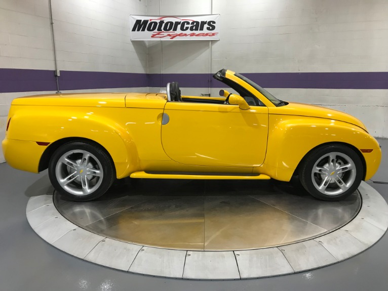 Used-2004-Chevrolet-SSR-LS-2dr-Regular-Cab-Convertible-Rwd-SB
