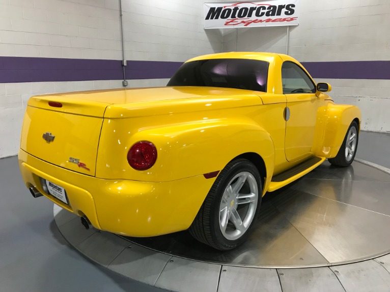 Used-2004-Chevrolet-SSR-LS-2dr-Regular-Cab-Convertible-Rwd-SB