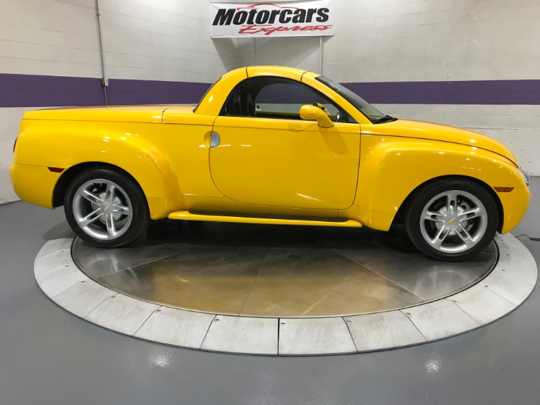 Used-2004-Chevrolet-SSR-LS-2dr-Regular-Cab-Convertible-Rwd-SB