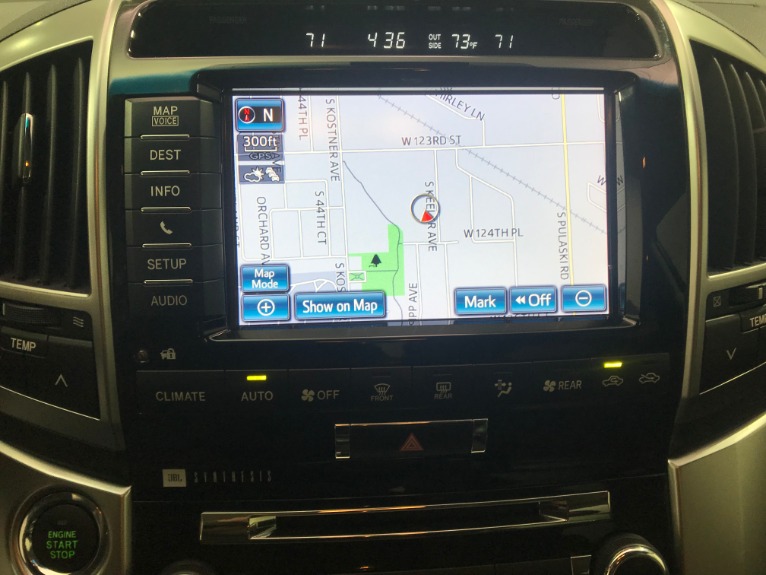 Used-2014-Toyota-Land-Cruiser