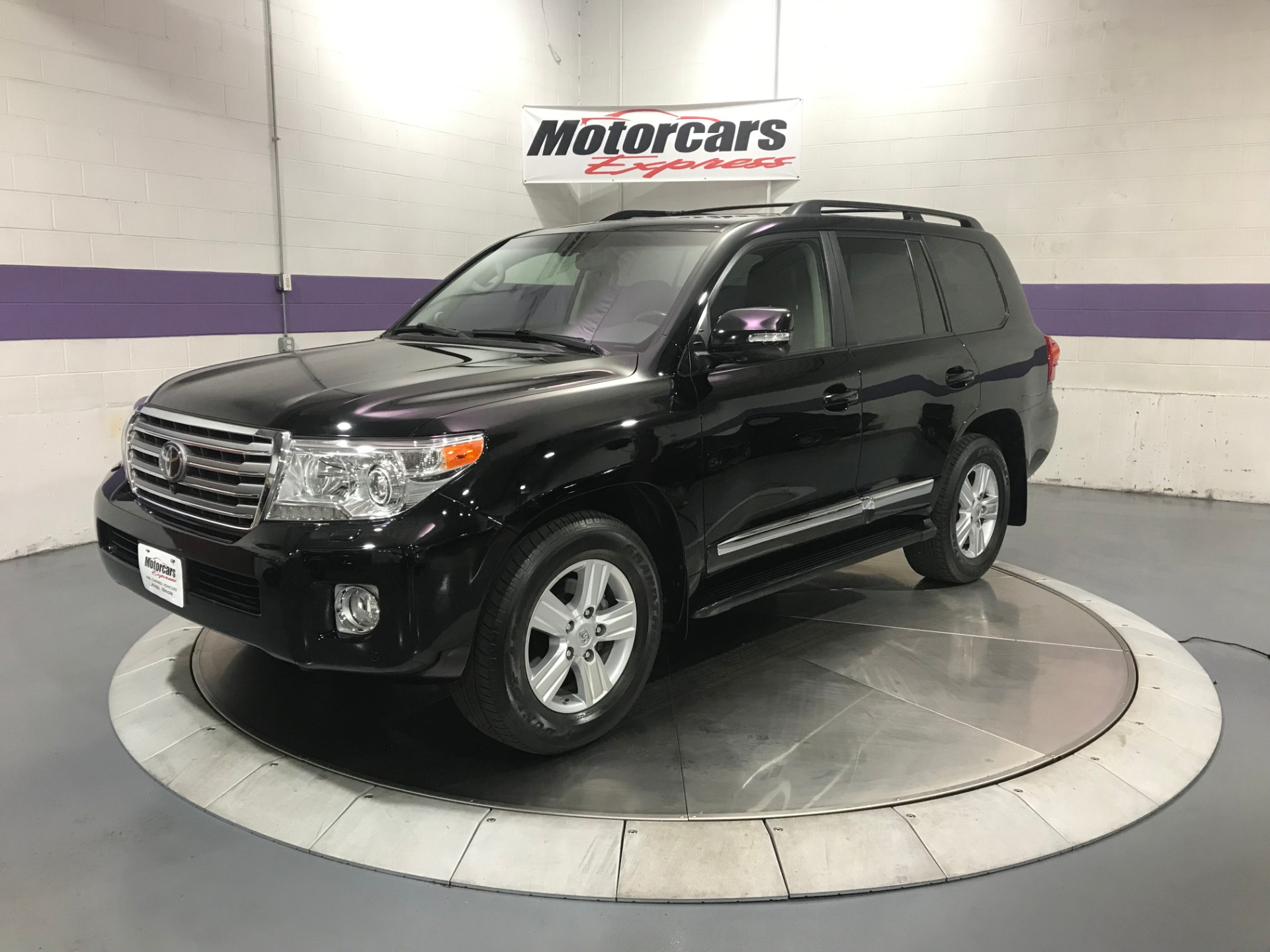 Toyota land cruiser 2014