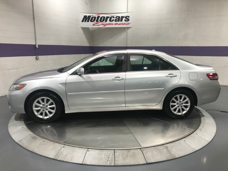 Used-2010-Toyota-Camry-XLE