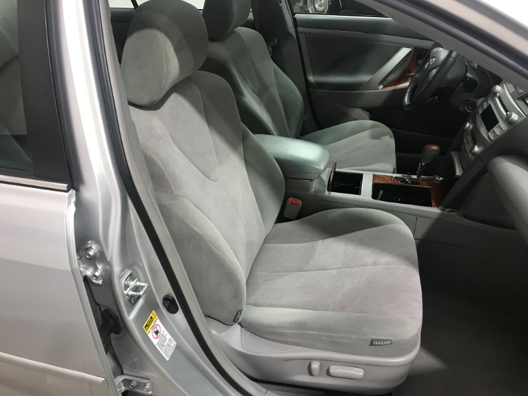 Used-2010-Toyota-Camry-XLE