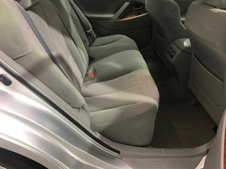 Used-2010-Toyota-Camry-XLE
