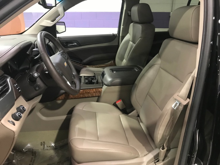 Used-2016-Chevrolet-Suburban-LTZ-1500