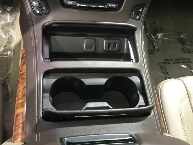 Used-2016-Chevrolet-Suburban-LTZ-1500