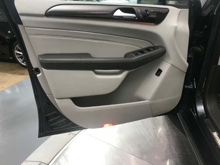 Used-2014-Mercedes-Benz-M-Class-ML-350-4MATIC