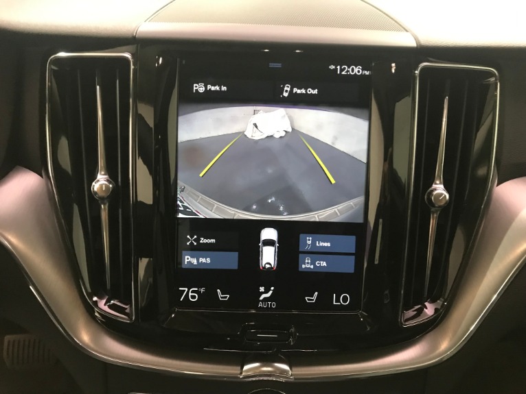 Used-2019-Volvo-XC60-T6-Momentum-AWD