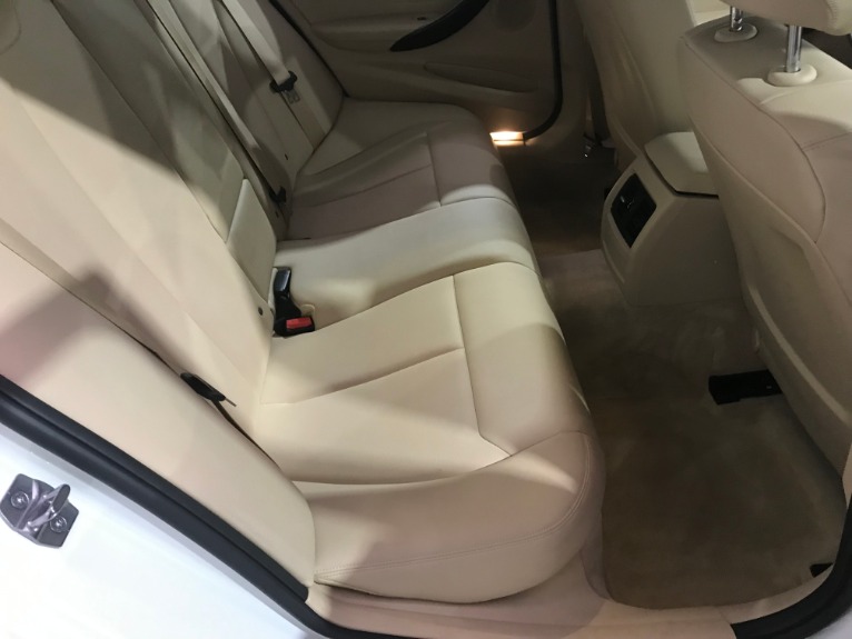 Used-2015-BMW-3-Series-320i-xDrive