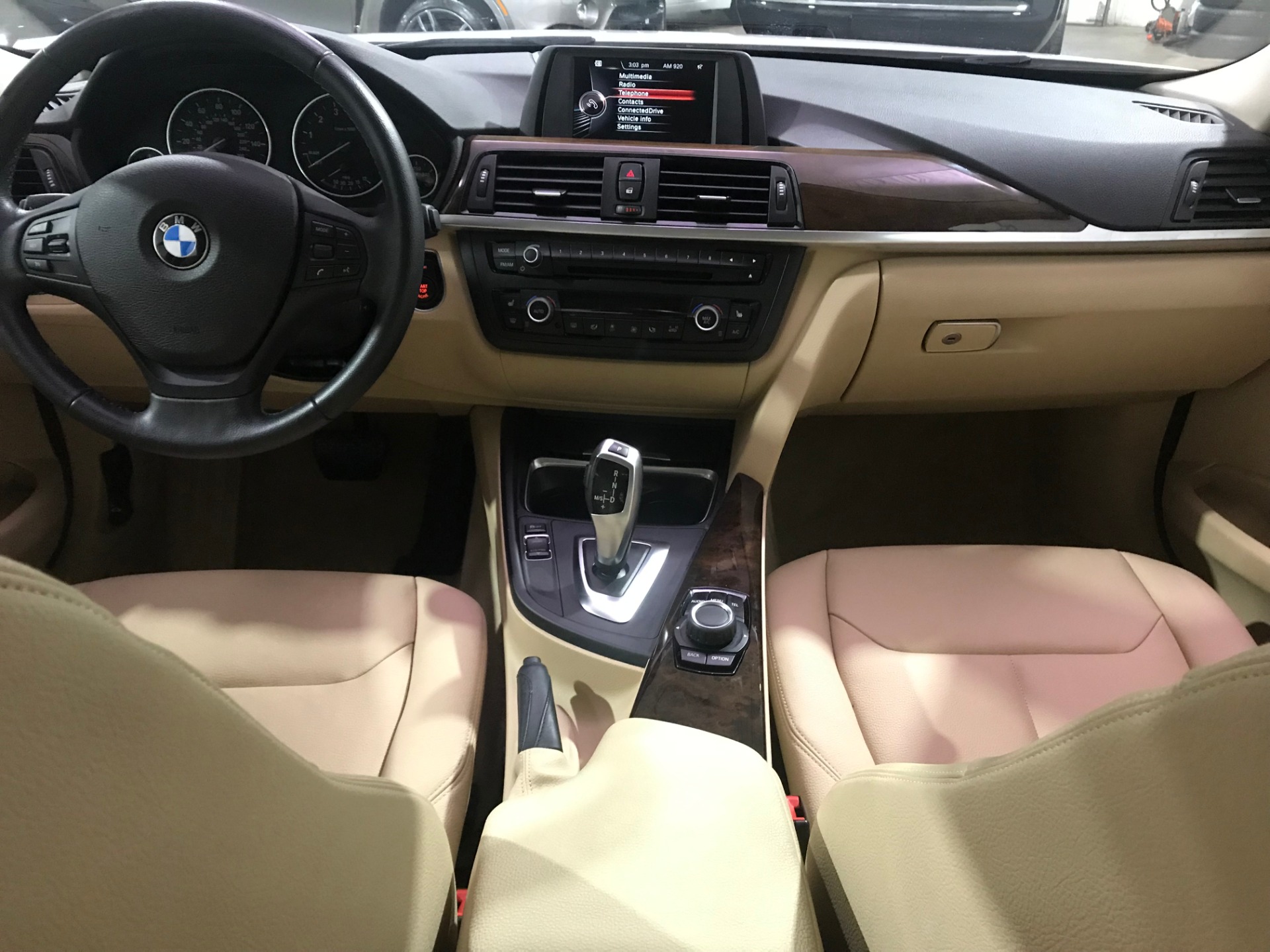 Used-2015-BMW-3-Series-320i-xDrive