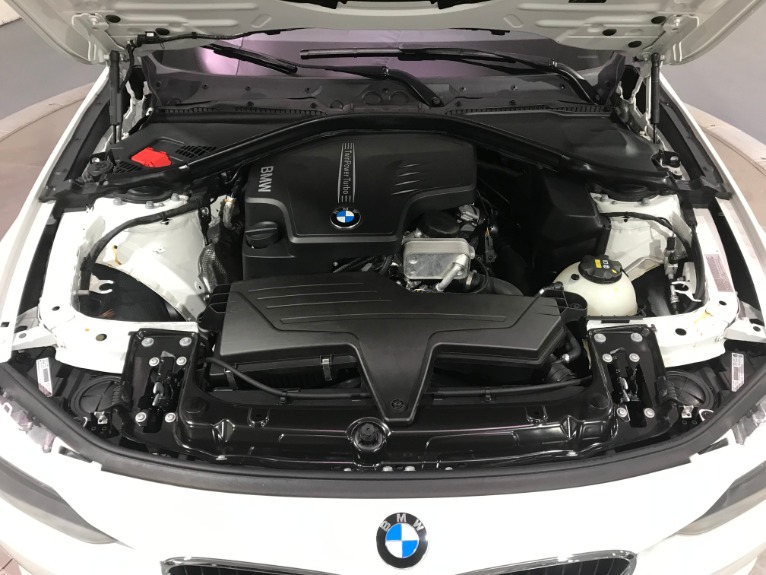 Used-2015-BMW-3-Series-320i-xDrive