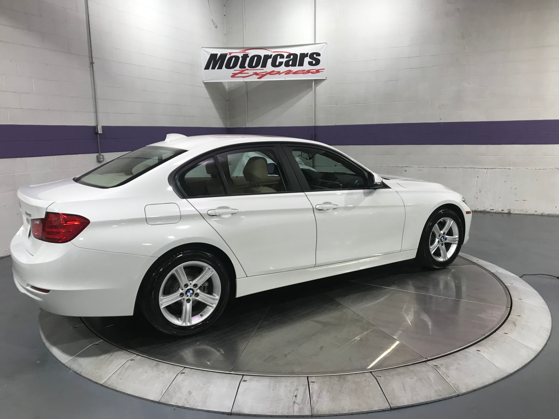 Used-2015-BMW-3-Series-320i-xDrive