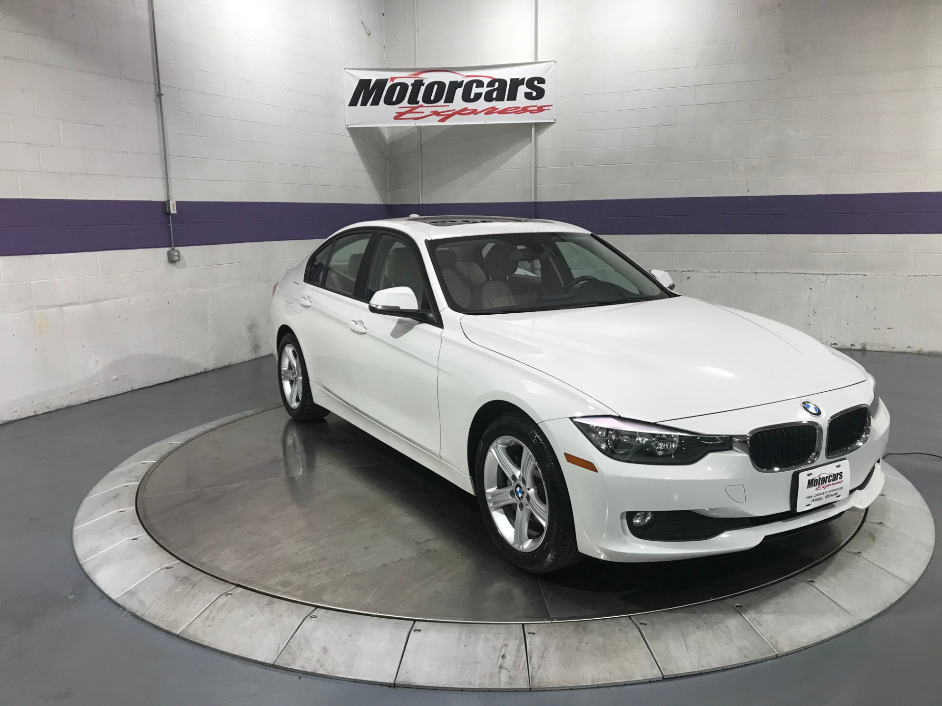 Used-2015-BMW-3-Series-320i-xDrive