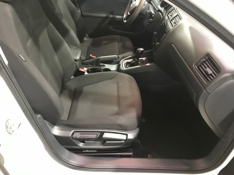 Used-2015-Volkswagen-Jetta-S