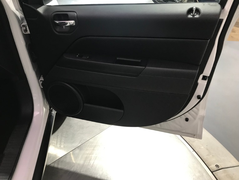 Used-2016-Jeep-Compass-Sport-75th-Anniversary-4x4