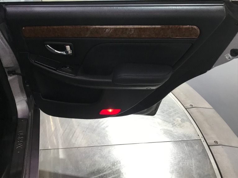 Used-2005-Hyundai-XG350-L