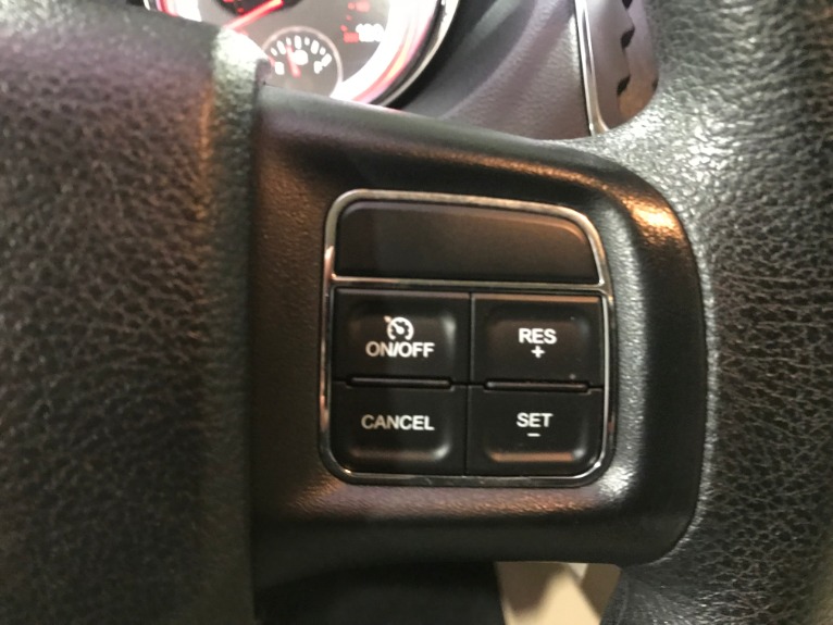 Used-2016-Dodge-Grand-Caravan-SXT
