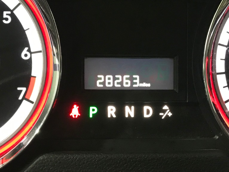 Used-2016-Dodge-Grand-Caravan-SXT