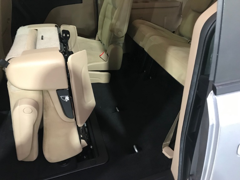 Used-2016-Dodge-Grand-Caravan-SXT