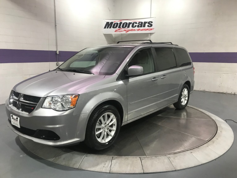 Used-2016-Dodge-Grand-Caravan-SXT