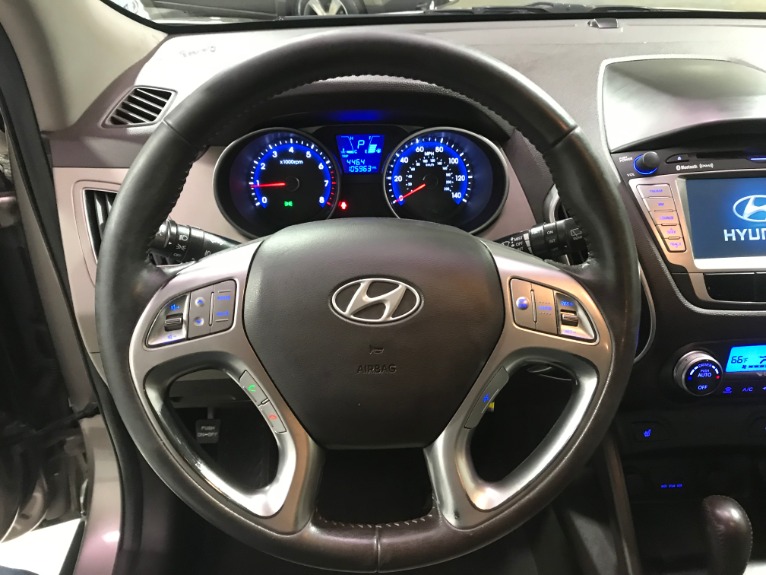 Used-2011-Hyundai-Tucson-Limited