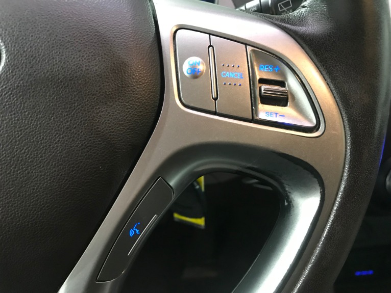 Used-2011-Hyundai-Tucson-Limited