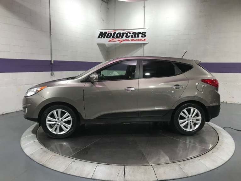 Used-2011-Hyundai-Tucson-Limited
