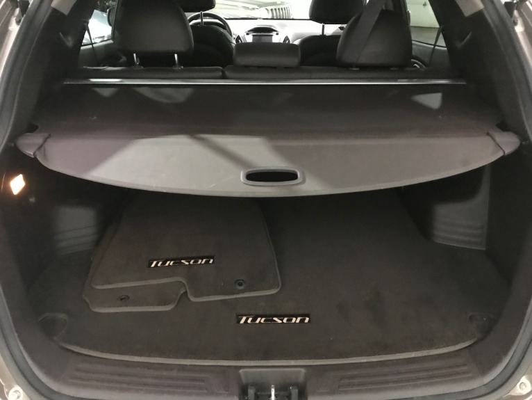 Used-2011-Hyundai-Tucson-Limited