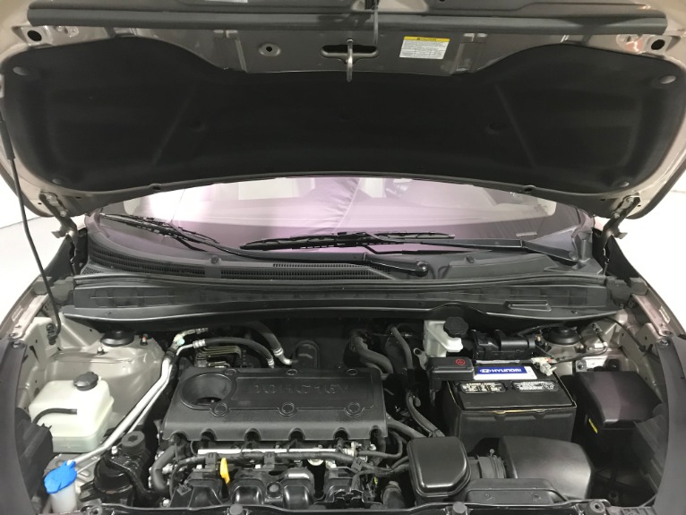 Used-2011-Hyundai-Tucson-Limited