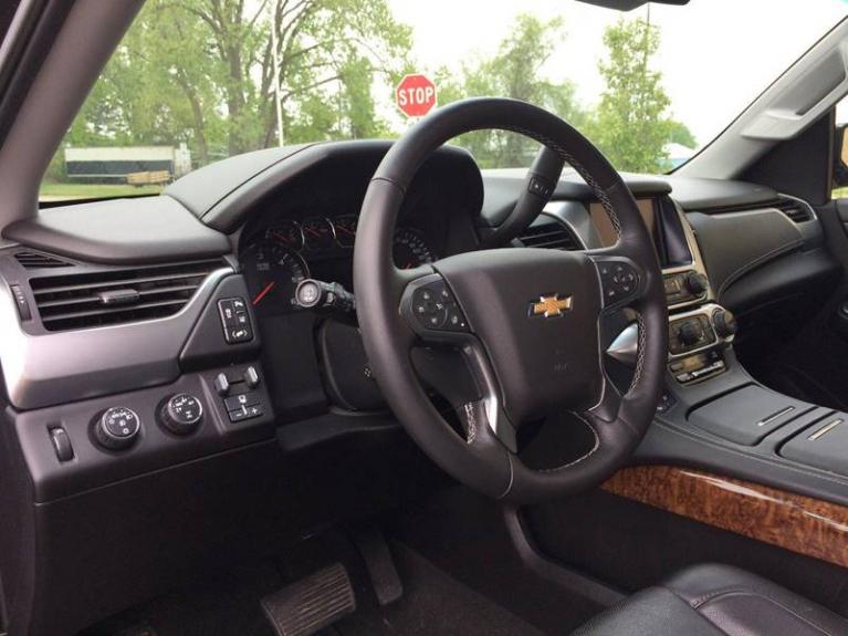Used-2015-Chevrolet-Suburban-LTZ-1500-4x4-4dr-SUV