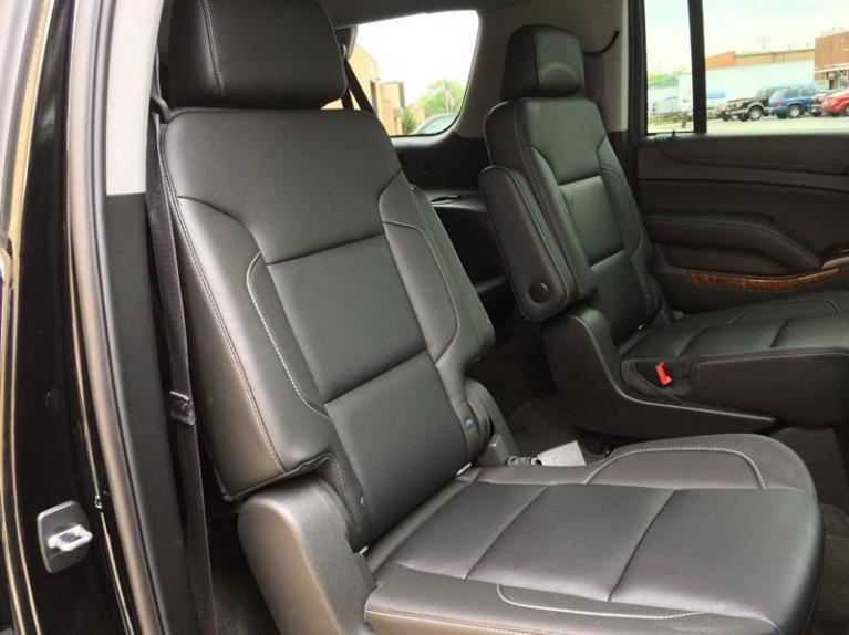 Used-2015-Chevrolet-Suburban-LTZ-1500-4x4-4dr-SUV