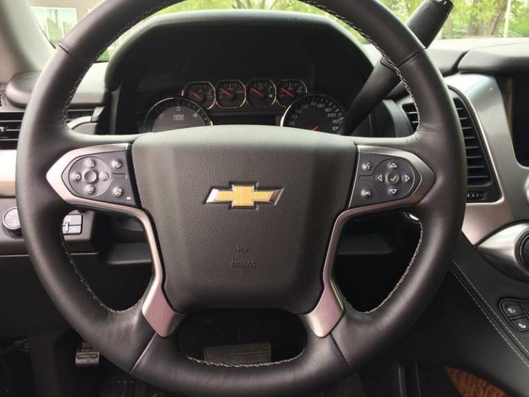 Used-2015-Chevrolet-Suburban-LTZ-1500-4x4-4dr-SUV