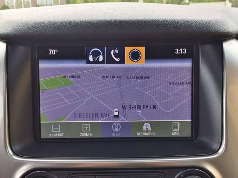 Used-2015-Chevrolet-Suburban-LTZ-1500-4x4-4dr-SUV