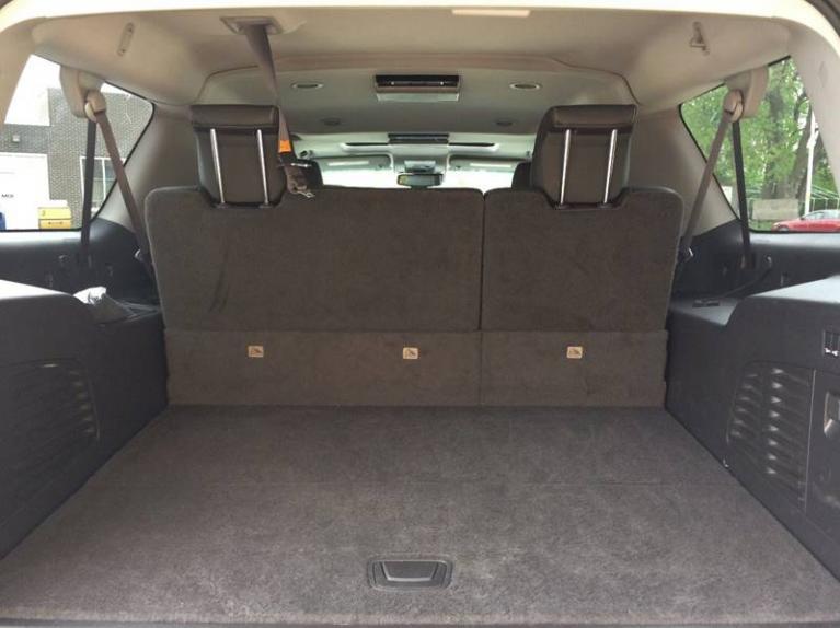Used-2015-Chevrolet-Suburban-LTZ-1500-4x4-4dr-SUV